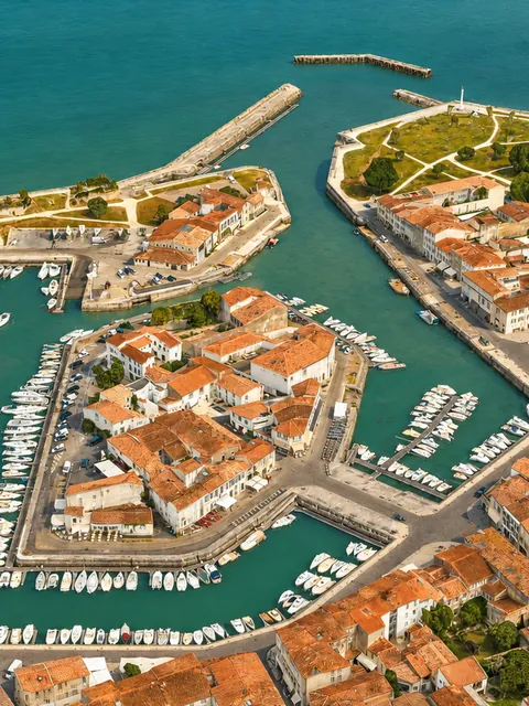 Aerial view of the harbour and fortifications of Saint-Martin-de-Ré