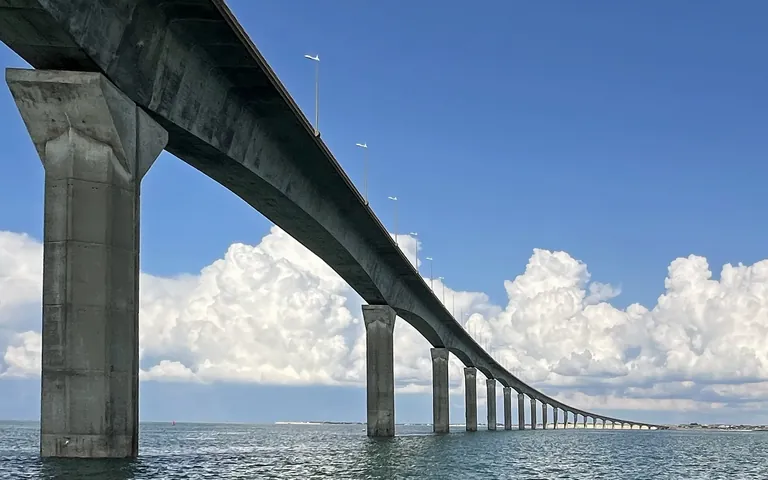 Under the Île de Ré bridge at Rivedoux-Plage, sky and clouds