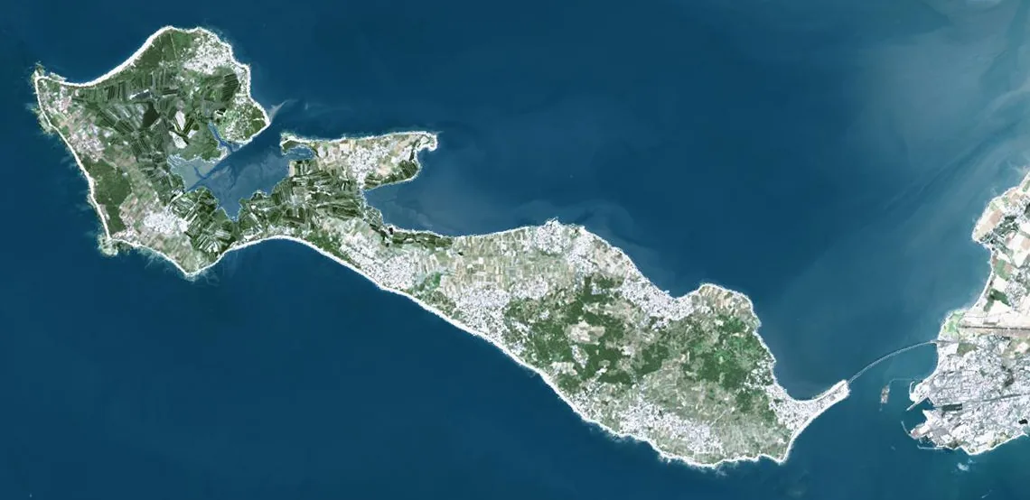 Île de Ré seen from above