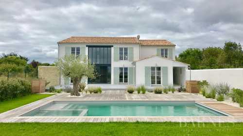 Maison LA FLOTTE - Ref 2702580