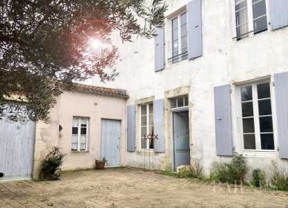 Maison LOIX - Ref 2702471