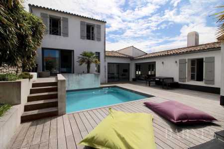Maison LA FLOTTE - Ref 2702514