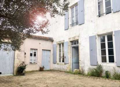 Maison LOIX - Ref M-78218