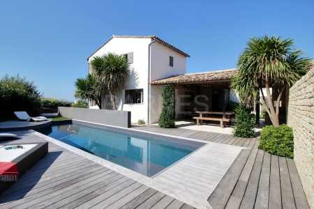 Maison SAINTE MARIE DE RE - Ref M-74789