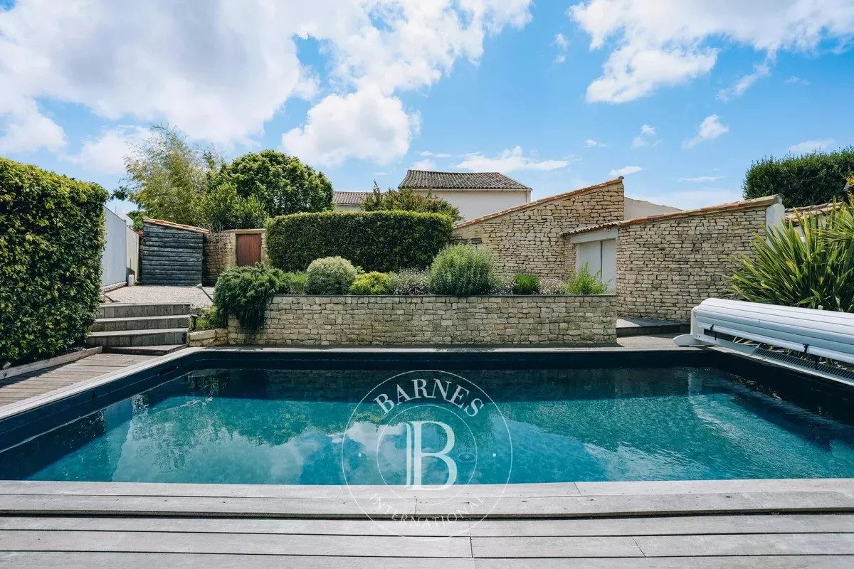 Villa Côte Ouest, house to rent in La Flotte · ref. 85188141 · view 2