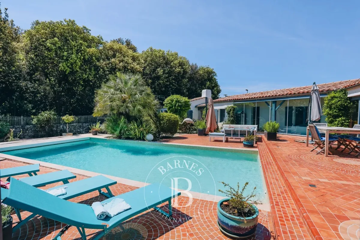 Domaine Foulquier, house to rent in Rivedoux-Plage · ref. 85293011 · view 3