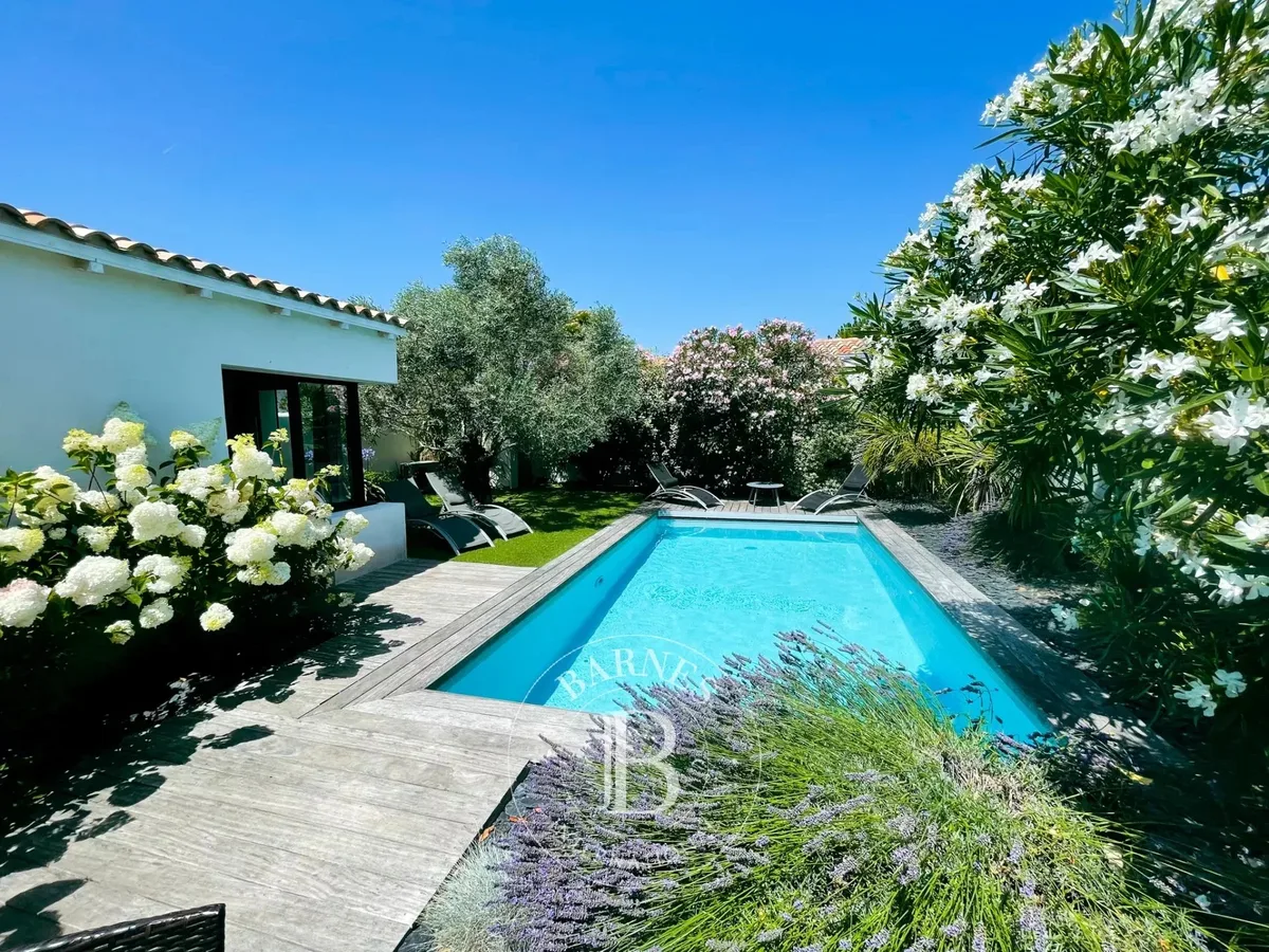 Domaine Rose Trémière, house to rent in Rivedoux-Plage · ref. 85293031 · view 2