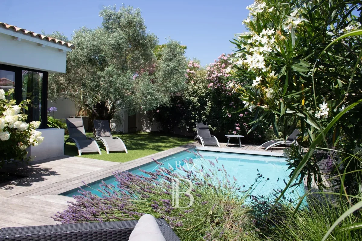 Domaine Rose Trémière, house to rent in Rivedoux-Plage · ref. 85293031 · view 3