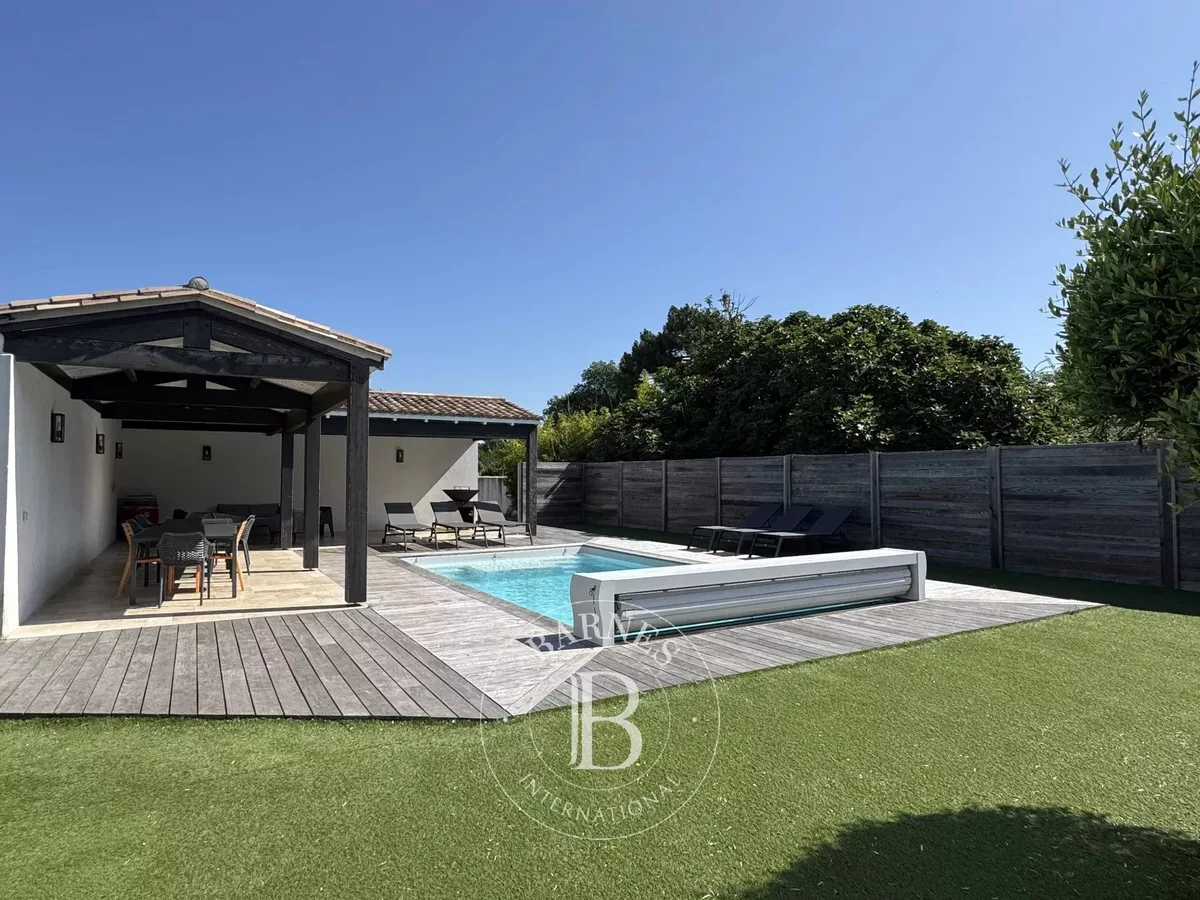 House for sale in Rivedoux-Plage · ref. 86083868 · view 2