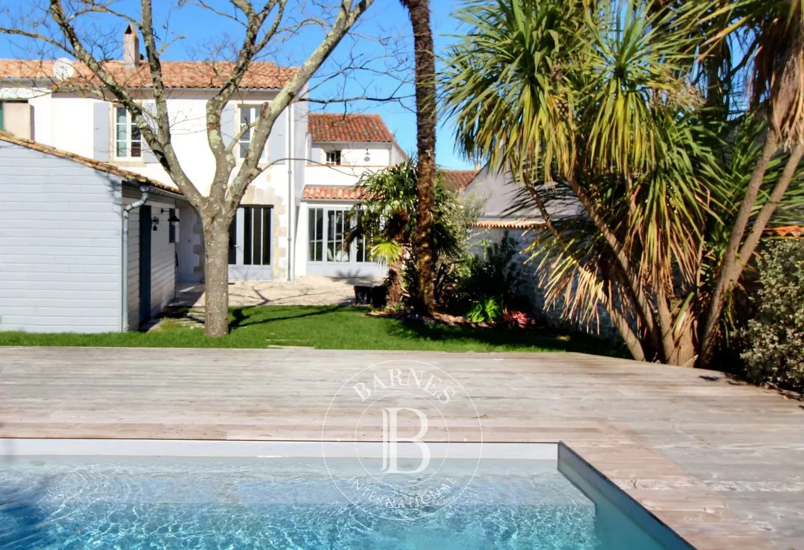 Maison 8 pièces 219 m² · à Le Bois-Plage-en-Ré · 219 m² · 2 195 000 €