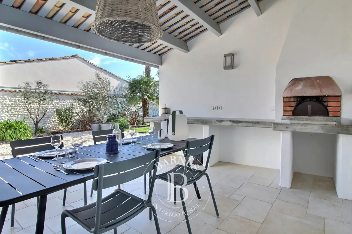 House for sale in Le Bois-Plage-en-Ré · ref. 86717432 · view 2