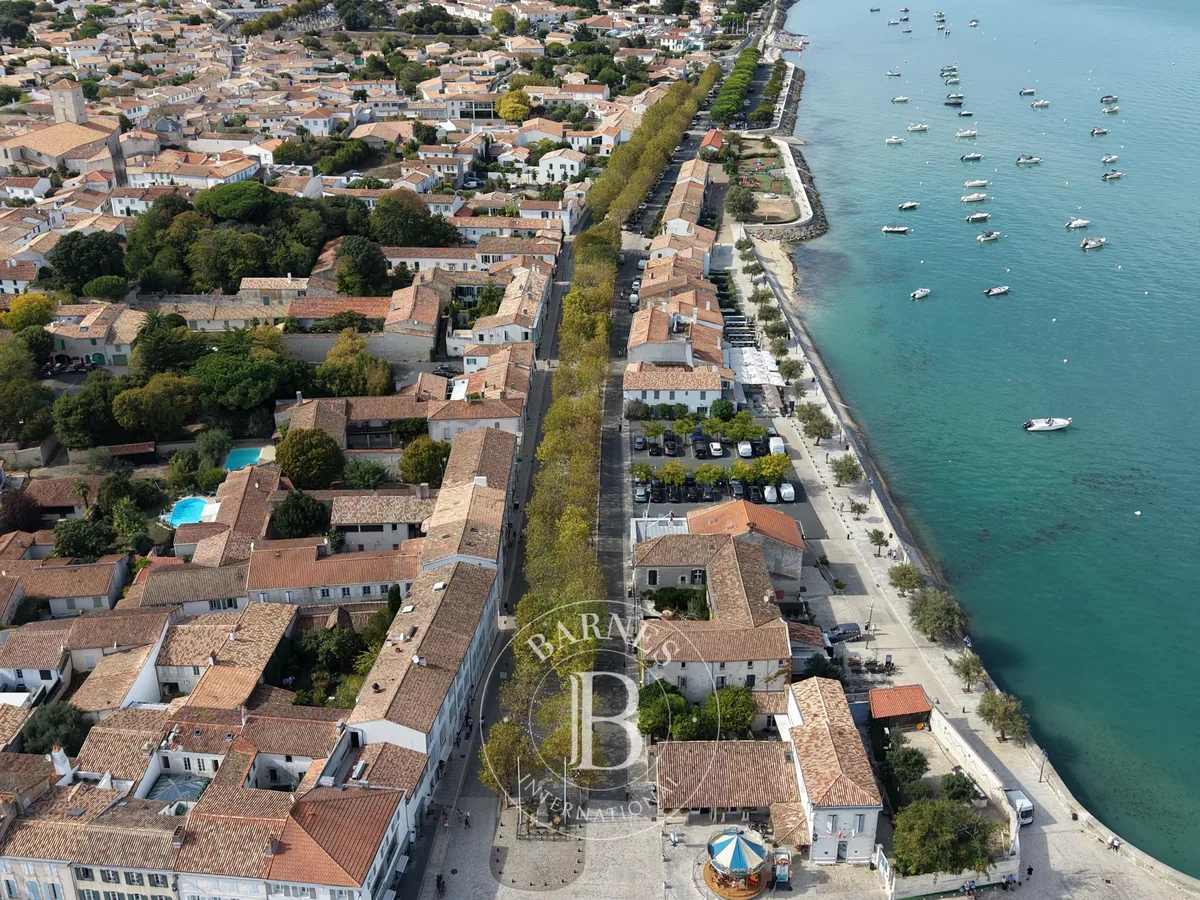 Maison à vendre à La Flotte · réf. 86999766 · vue 1