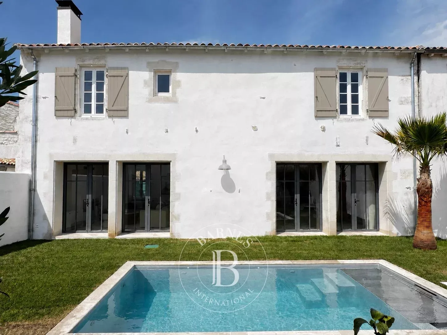 Maison 7 pièces 141 m² · à Sainte-Marie-de-Ré · 141 m² · 1 198 000 €