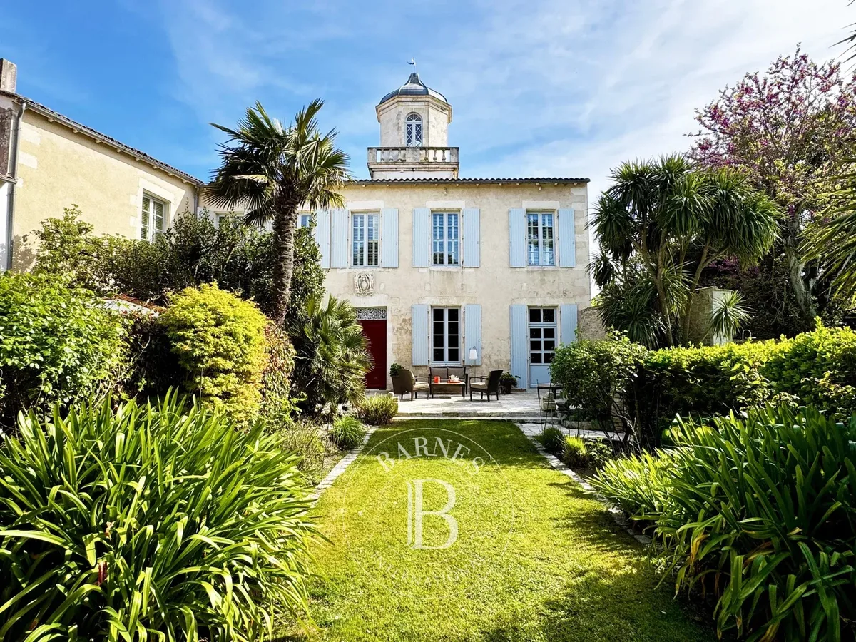 Character property for sale in Le Bois-Plage-en-Ré — BARNES Île de Ré