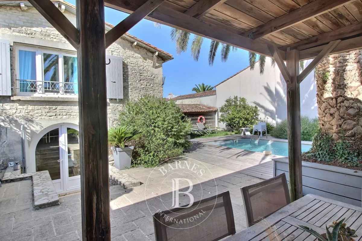 Maison à vendre au Bois-Plage-en-Ré · réf. 87409057 · vue 1