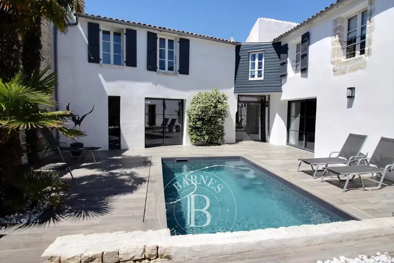 House sold in Le Bois-Plage-en-Ré by BARNES Île de Ré