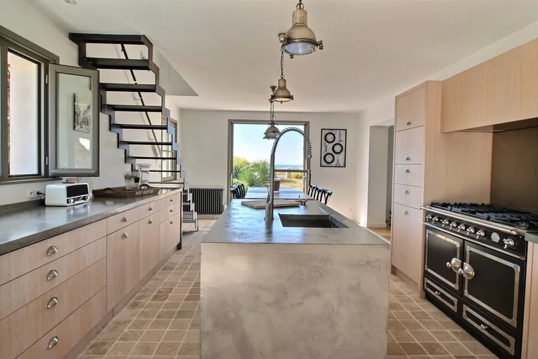 House sold in Sainte-Marie-de-Ré by BARNES Île de Ré