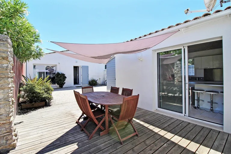 House sold in La Couarde-sur-Mer by BARNES Île de Ré