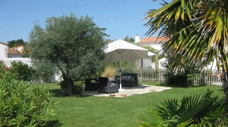 House sold in La Flotte by BARNES Île de Ré