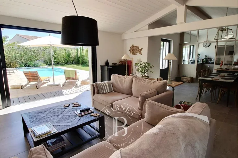 House sold in La Flotte by BARNES Île de Ré