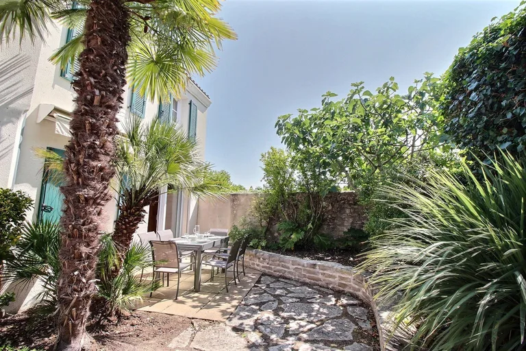House sold in La Flotte by BARNES Île de Ré