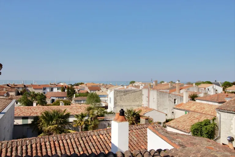 House sold in Saint-Martin-de-Ré by BARNES Île de Ré