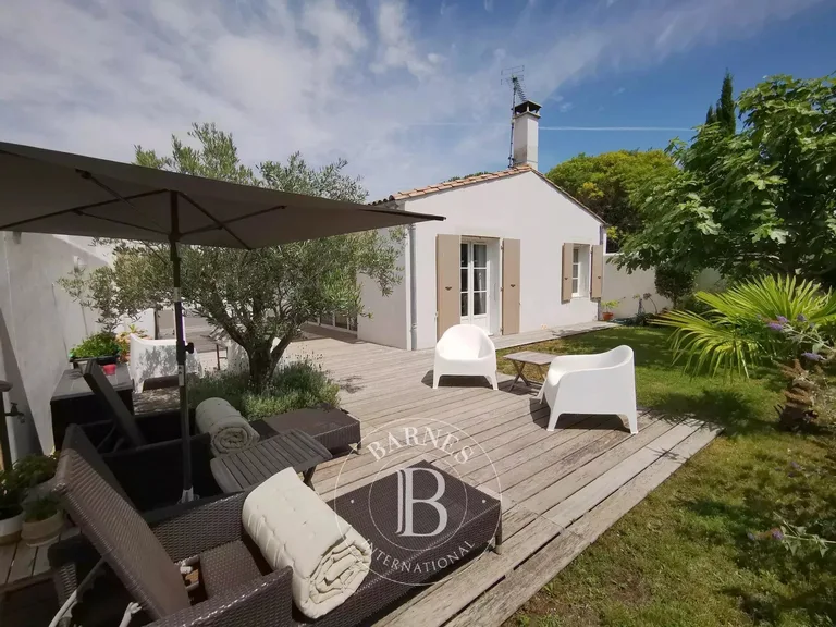House sold in La Flotte by BARNES Île de Ré