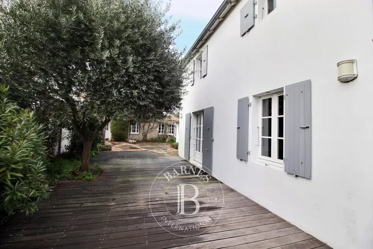 House sold in Ars-en-Ré by BARNES Île de Ré