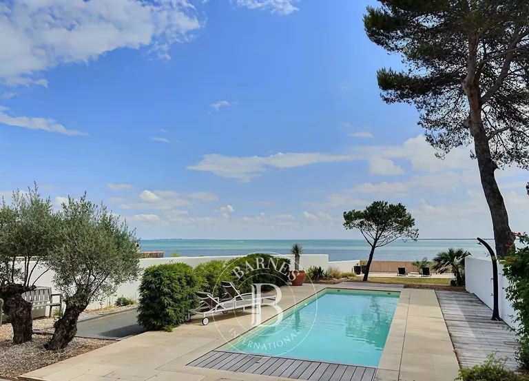 House for sale in La Flotte · ref. 83275227
