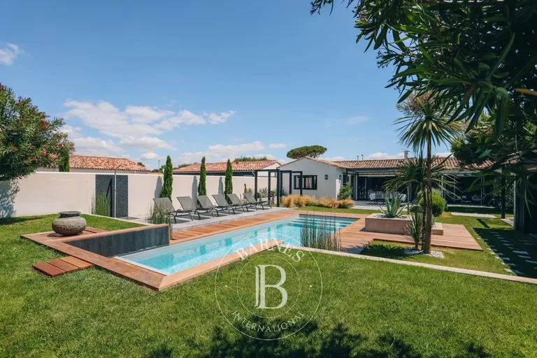 Villa Dune, holiday rental in Le Bois-Plage-en-Ré · ref. 85292239