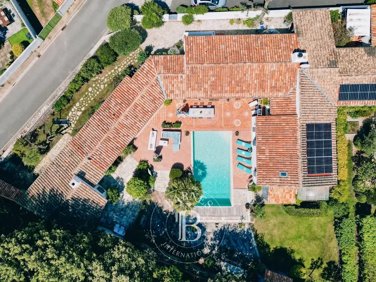 Domaine Foulquier, holiday rental in Rivedoux-Plage · ref. 85293011