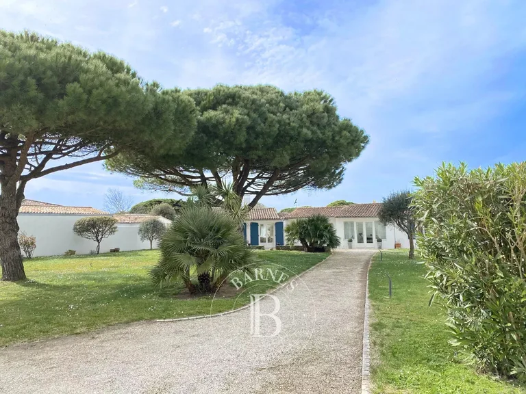 House sold in Ars-en-Ré by BARNES Île de Ré