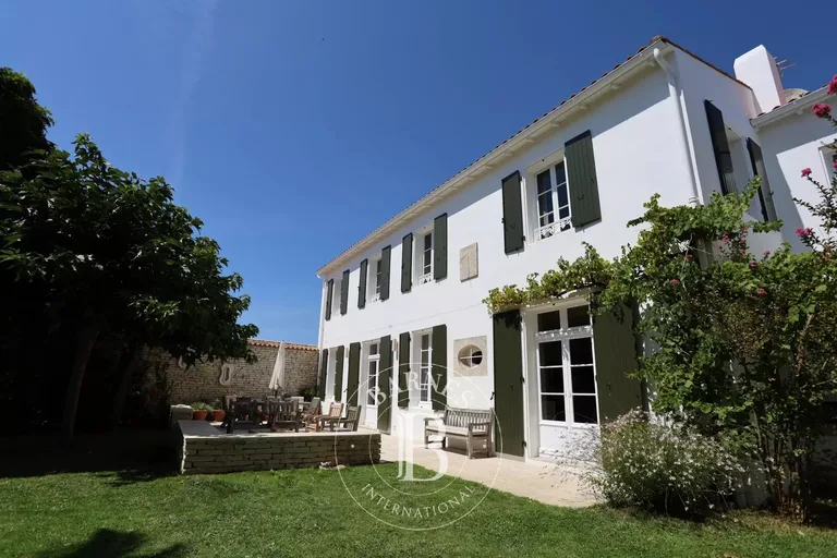 Villa Phoenix, holiday rental in La Couarde-sur-Mer · ref. 86335561