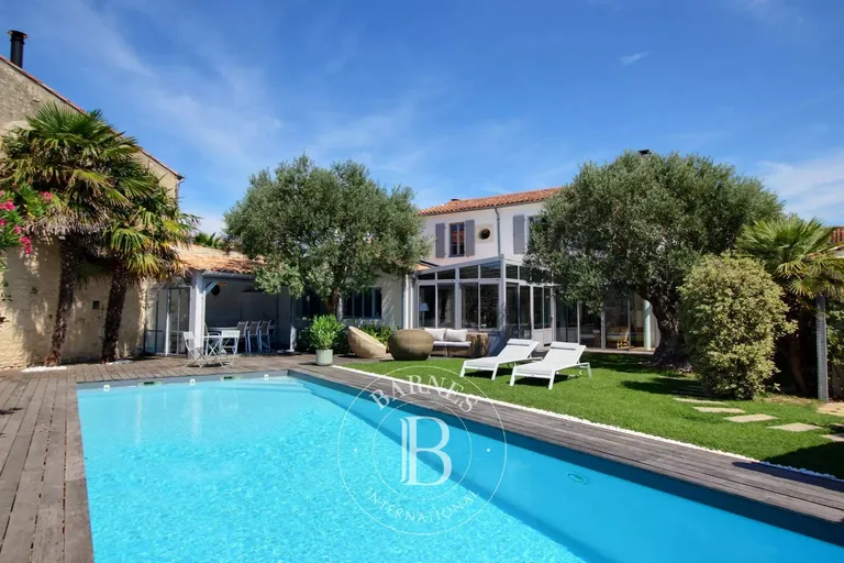 Maison à vendre au Bois-Plage-en-Ré · réf. 86640785