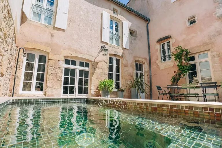 House for sale in Saint-Martin-de-Ré · ref. 86872470