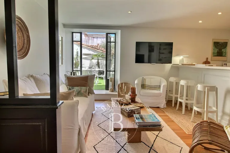 Appartement à vendre à Saint-Martin-de-Ré · réf. 87217747